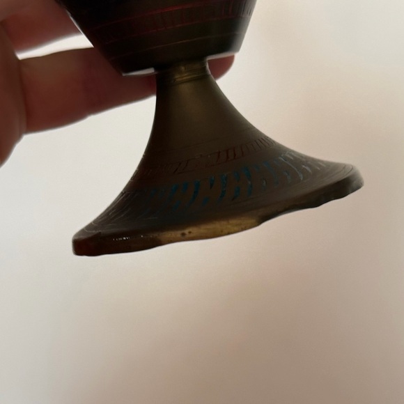 Vintage Indian Brass Vase Hand Etched Floral Design with Enamel, Patina, MCM - Picture 7 of 8